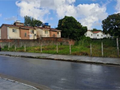 Terreno em Candeias